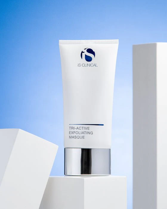 Tri Active Exfoliant Masque de la marca Is Clinical: Mostrar producto